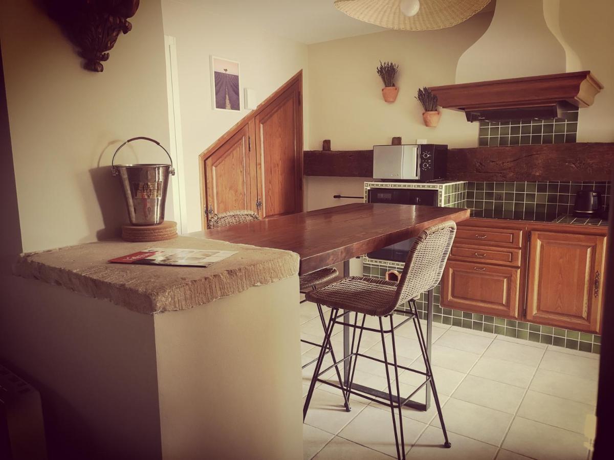 Drome Provencale Maison Familiale Calme Dans Village Valréas エクステリア 写真