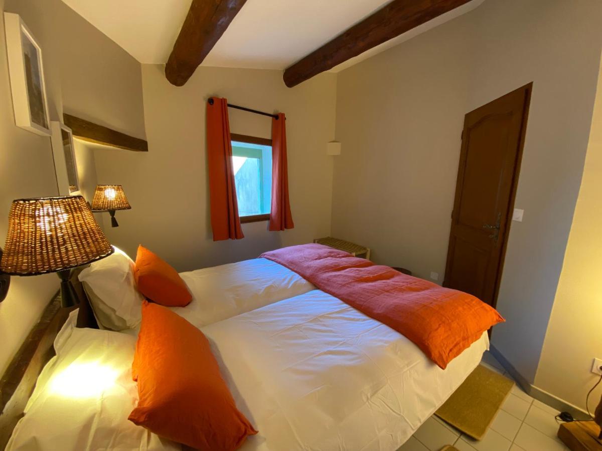 Drome Provencale Maison Familiale Calme Dans Village Valréas エクステリア 写真