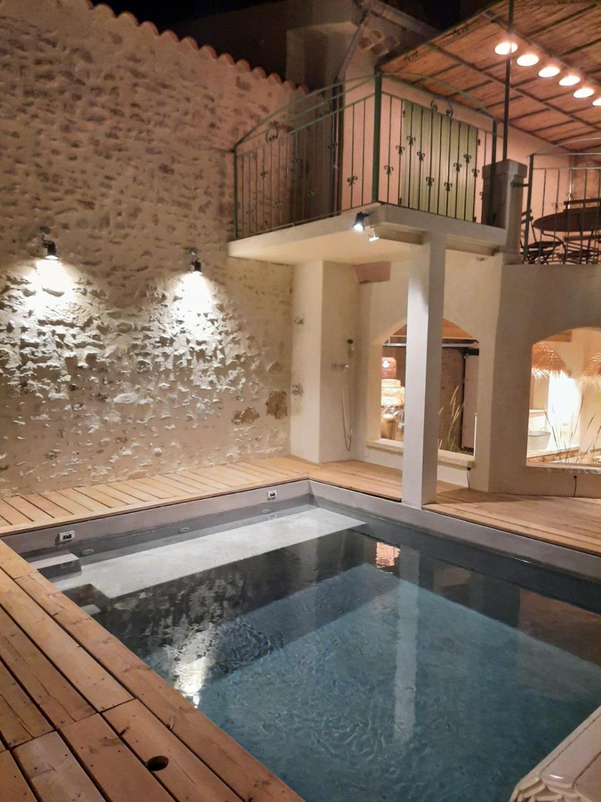 Drome Provencale Maison Familiale Calme Dans Village Valréas エクステリア 写真