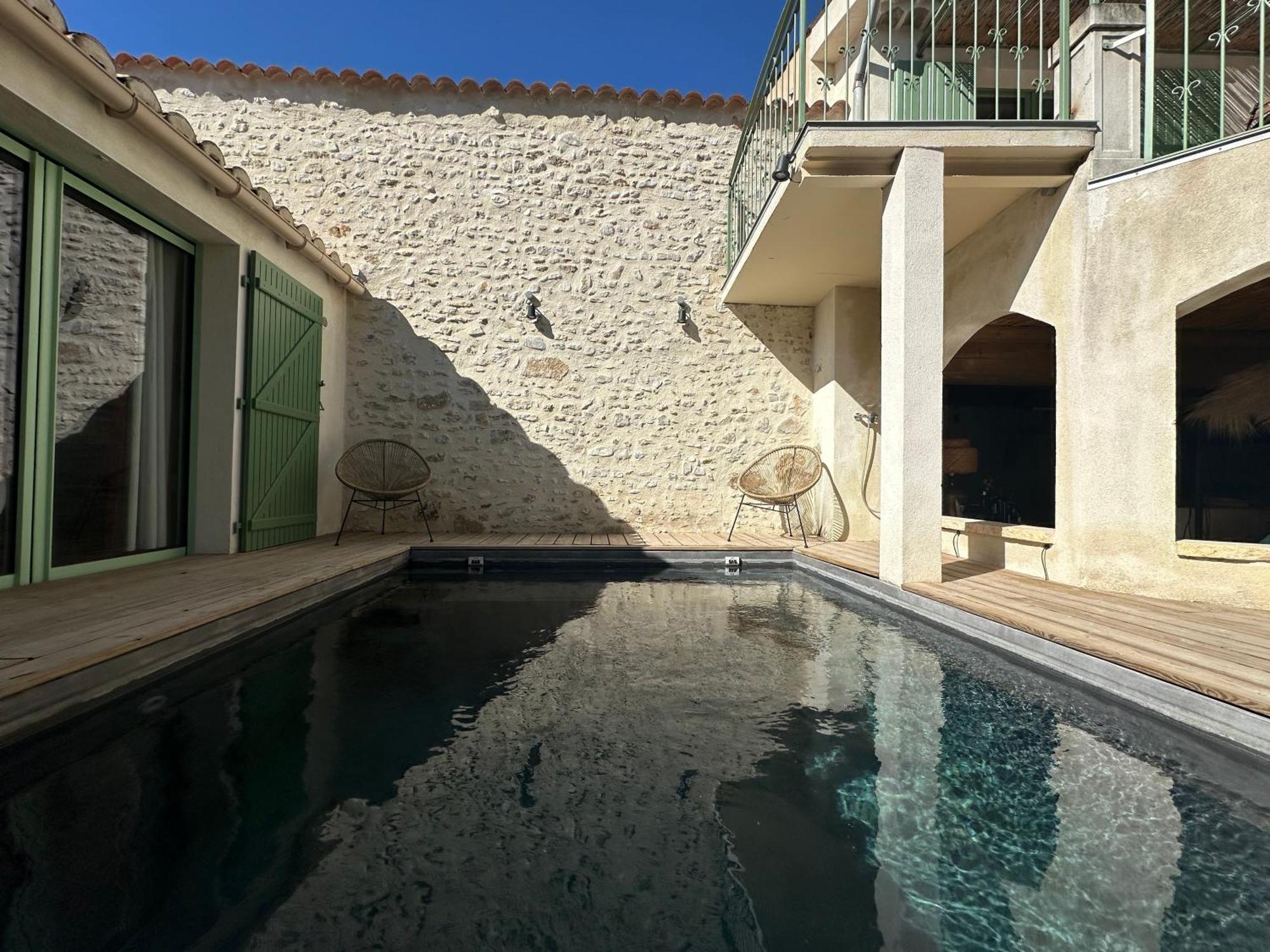 Drome Provencale Maison Familiale Calme Dans Village Valréas エクステリア 写真