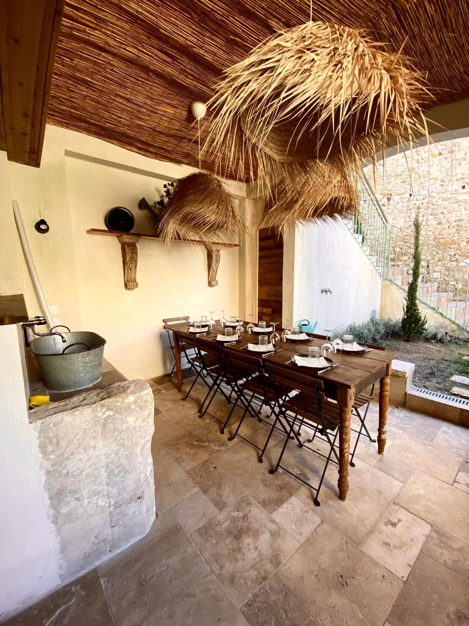 Drome Provencale Maison Familiale Calme Dans Village Valréas エクステリア 写真